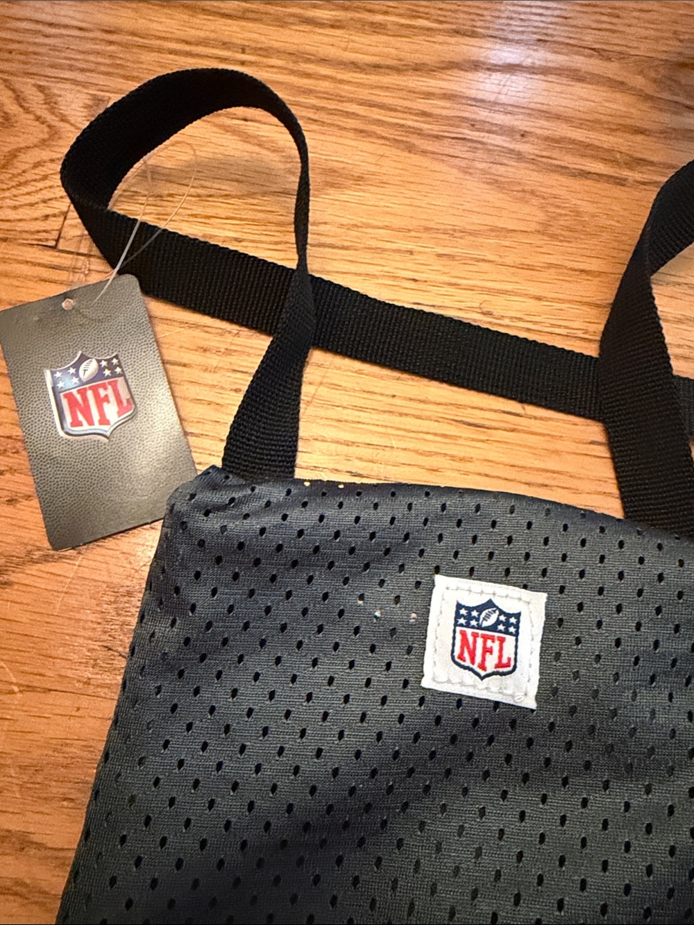 NFL Green Bay Packers Dark Green Crossbody Bag with Black Strap NWT - Picture 4 of 4